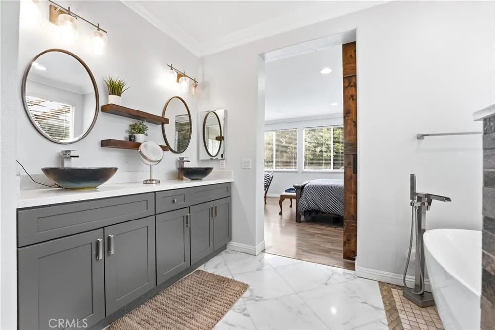 1067 Trevecca Claremont, CA 91711
