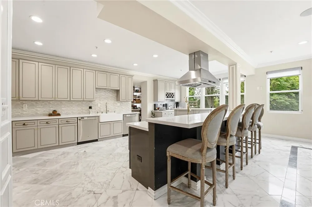 1067 Trevecca Claremont, CA 91711