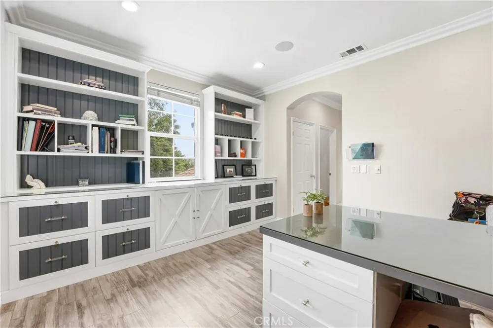 1067 Trevecca Claremont, CA 91711