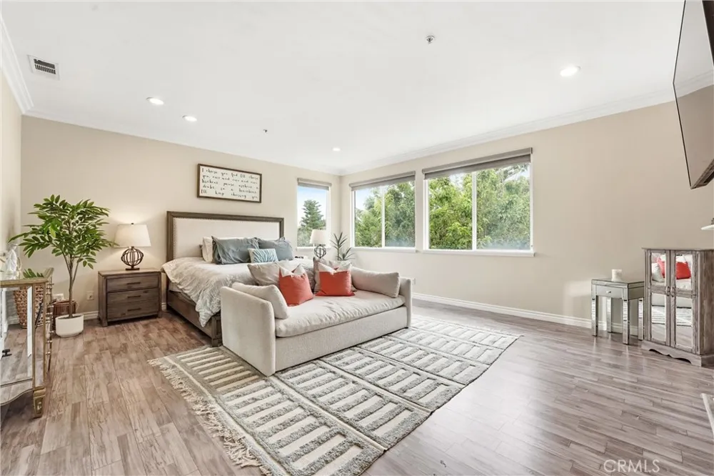 1067 Trevecca Claremont, CA 91711