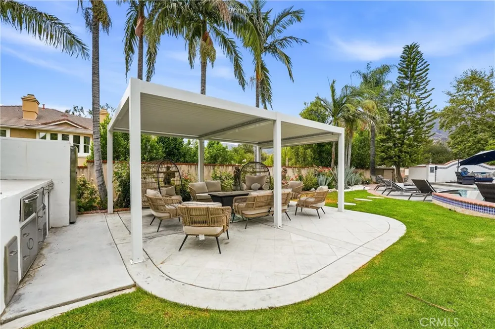 1067 Trevecca Claremont, CA 91711