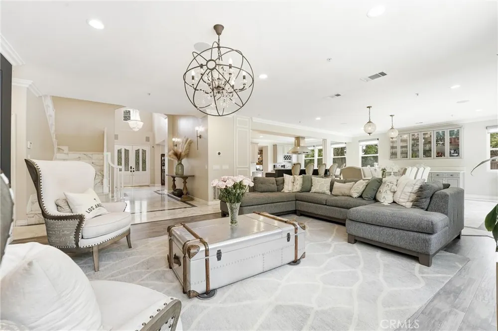 1067 Trevecca Claremont, CA 91711