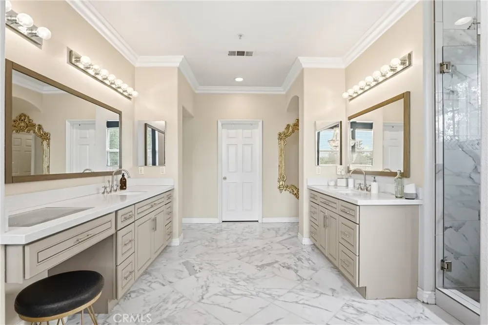 1067 Trevecca Claremont, CA 91711