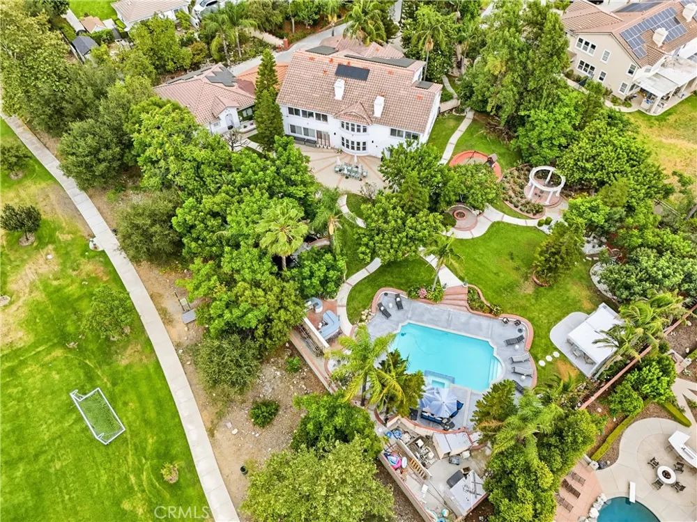 1067 Trevecca Claremont, CA 91711