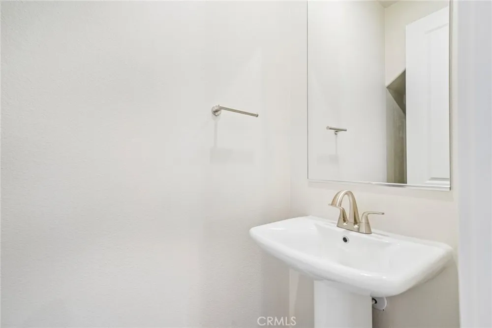 3161 Teralina Circle Riverside, CA 92503
