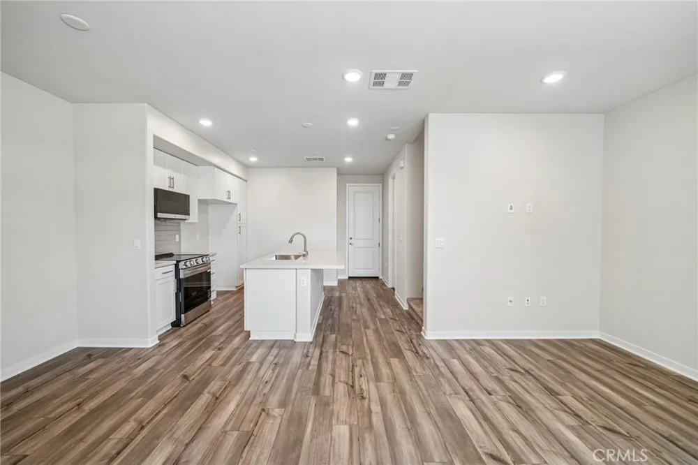 3161 Teralina Circle Riverside, CA 92503