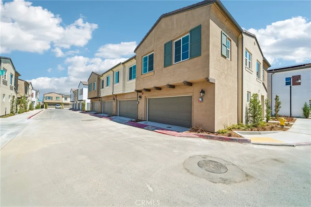 3161 Teralina Circle Riverside, CA 92503