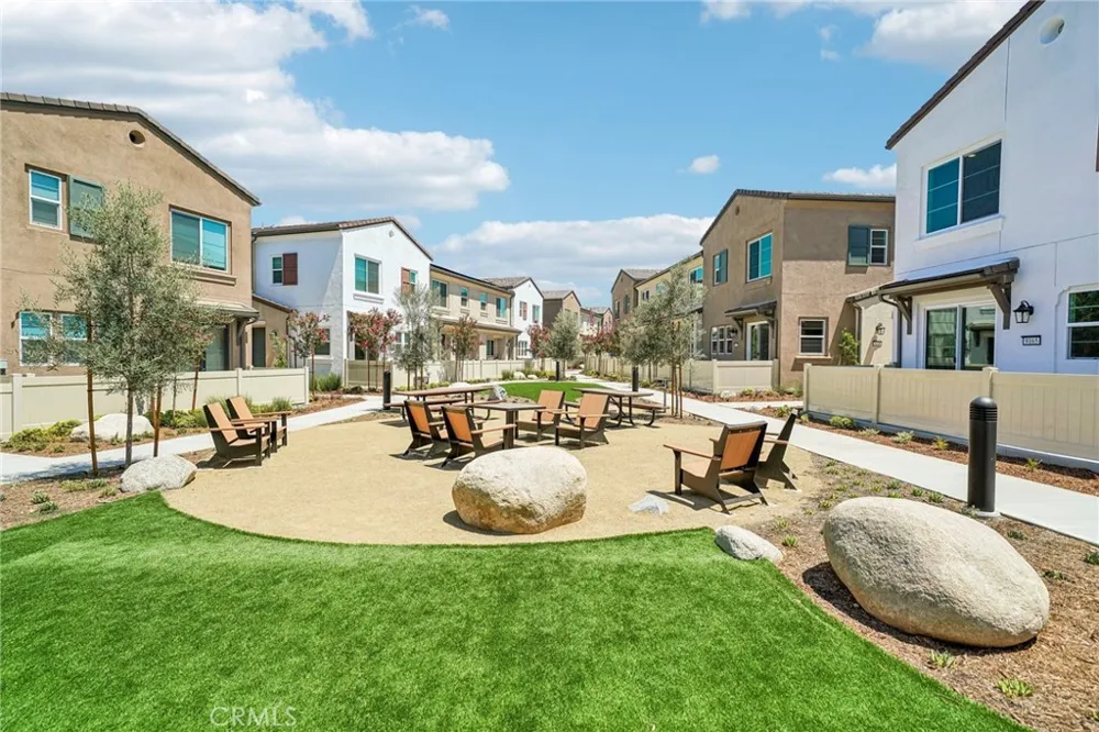 3161 Teralina Circle Riverside, CA 92503