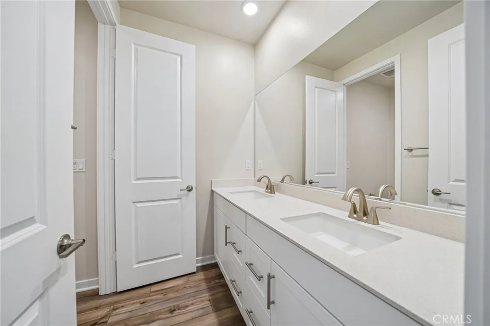3161 Teralina Circle Riverside, CA 92503