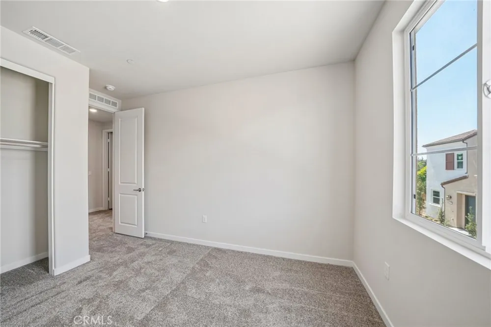 3161 Teralina Circle Riverside, CA 92503
