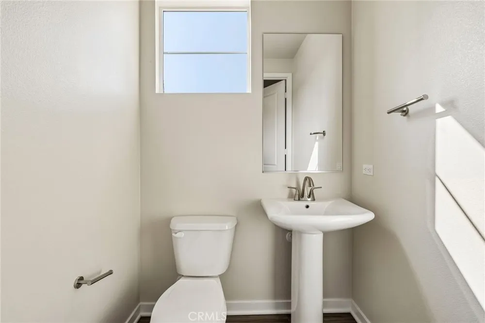 3157 Teralina Circle Riverside, CA 92503