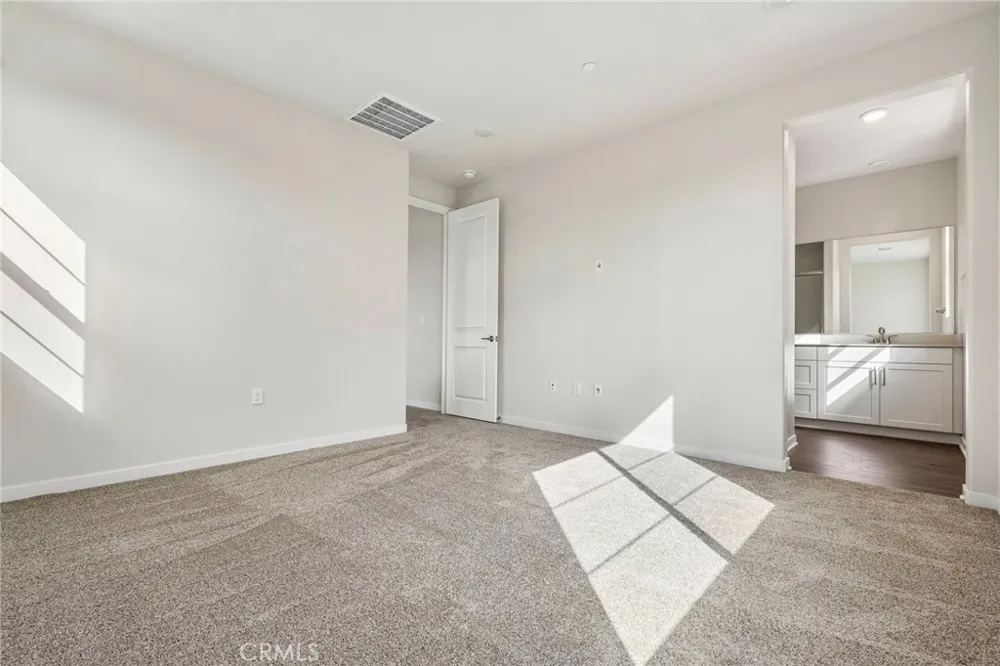3157 Teralina Circle Riverside, CA 92503