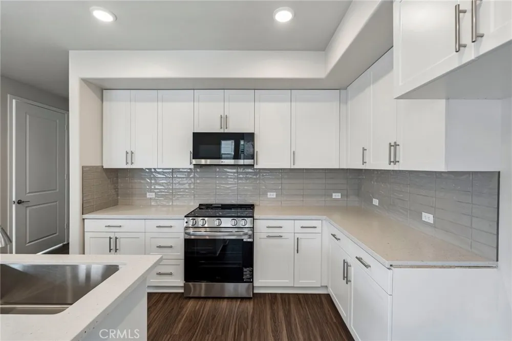 3157 Teralina Circle Riverside, CA 92503