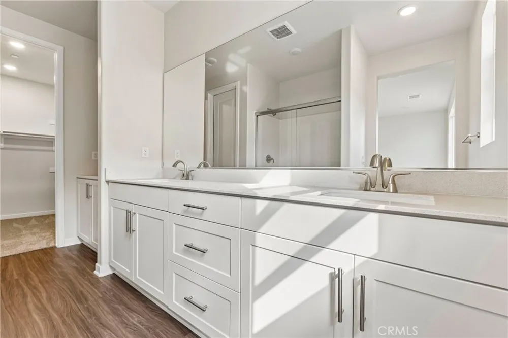 3157 Teralina Circle Riverside, CA 92503