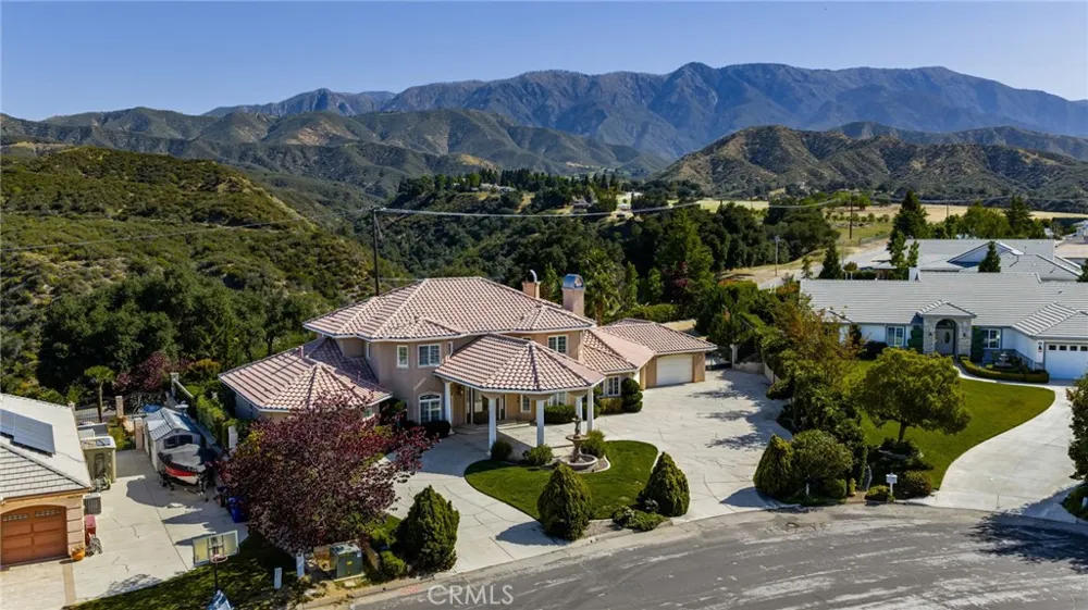 38136 Butterfly Court Yucaipa, CA 92399