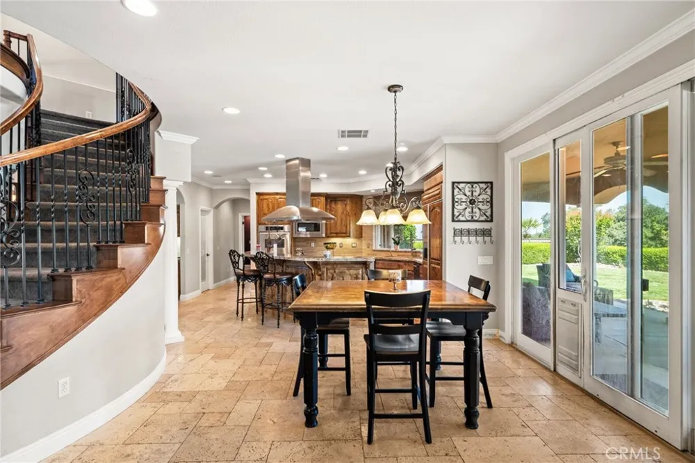 38136 Butterfly Court Yucaipa, CA 92399