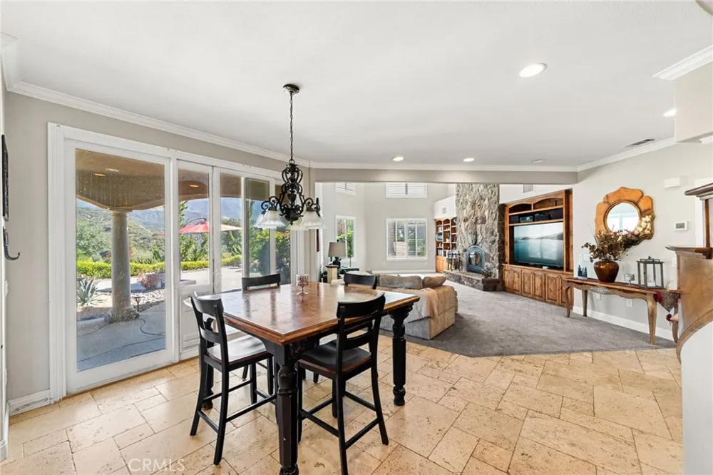 38136 Butterfly Court Yucaipa, CA 92399
