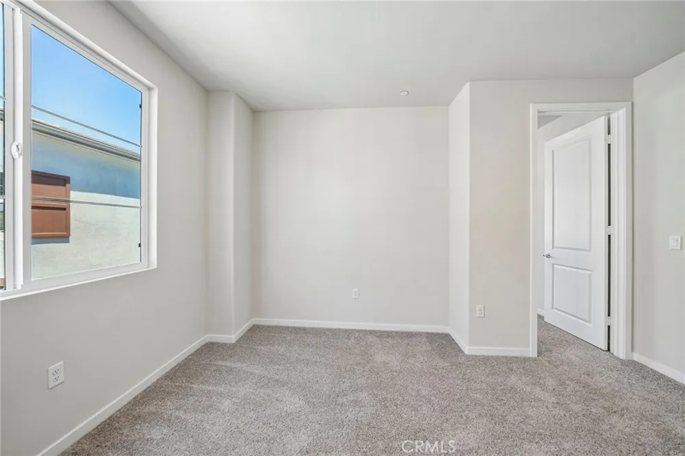 3169 Teralina Circle Riverside, CA 92503