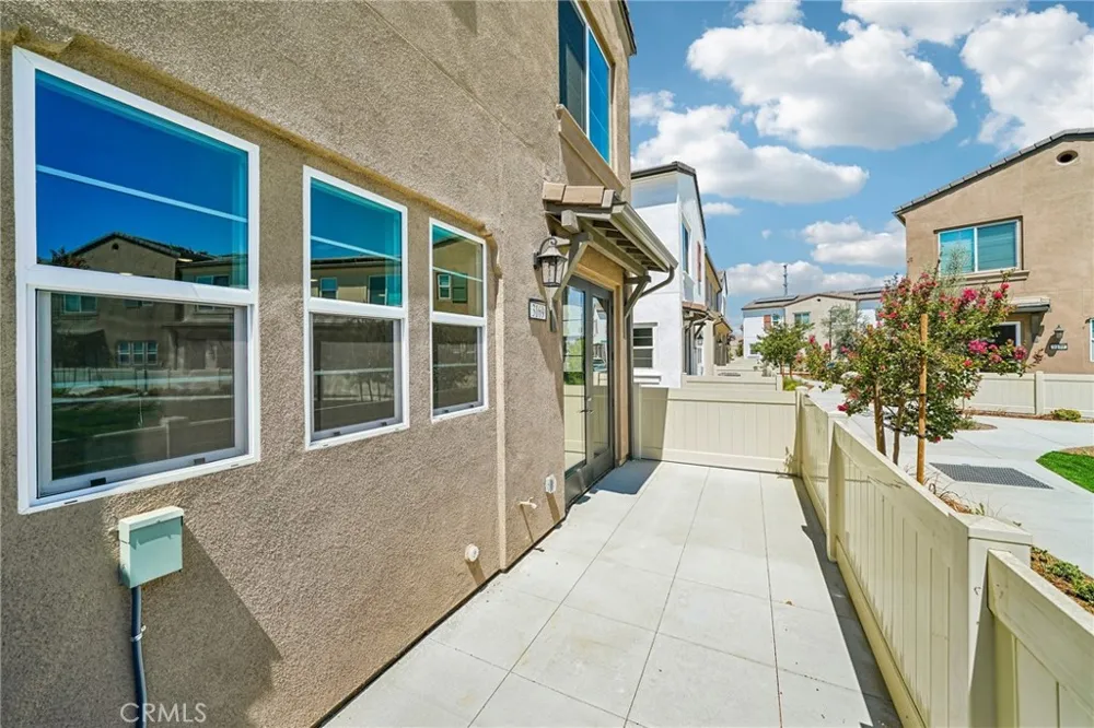 3169 Teralina Circle Riverside, CA 92503