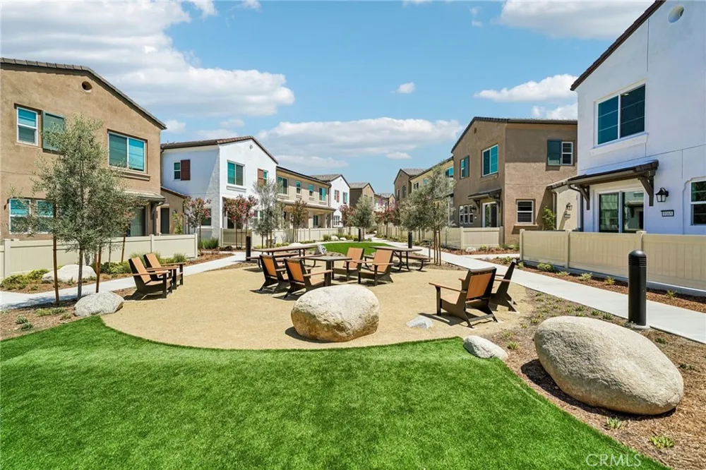 3169 Teralina Circle Riverside, CA 92503