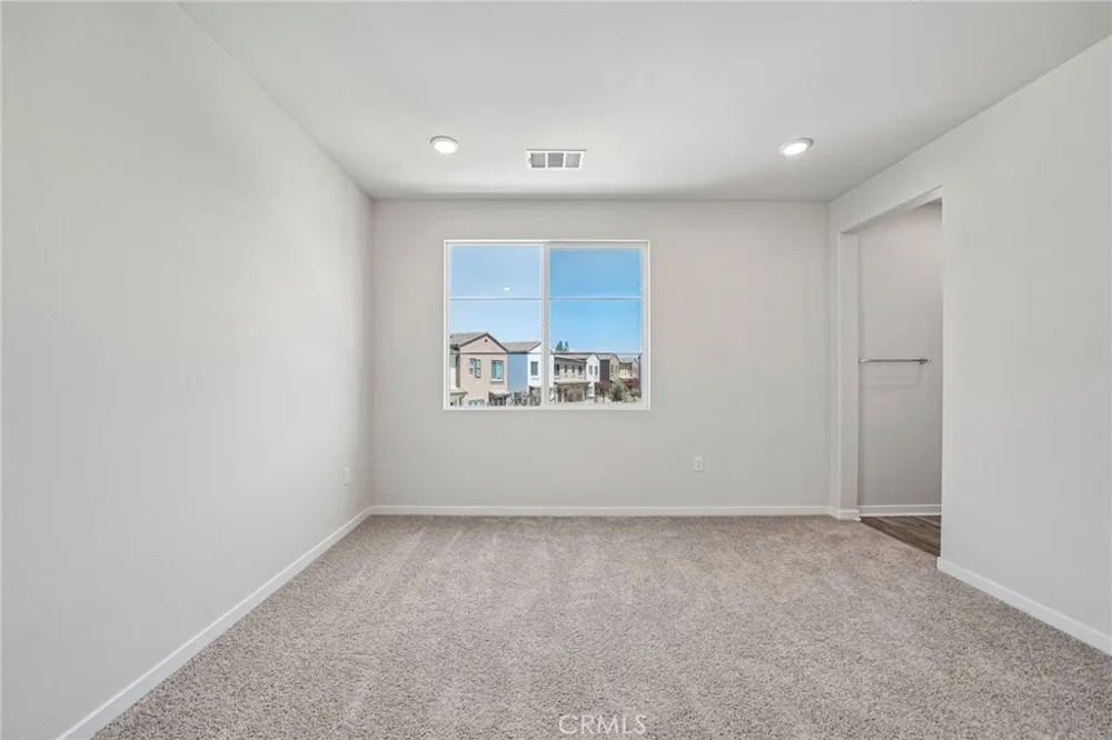 3169 Teralina Circle Riverside, CA 92503