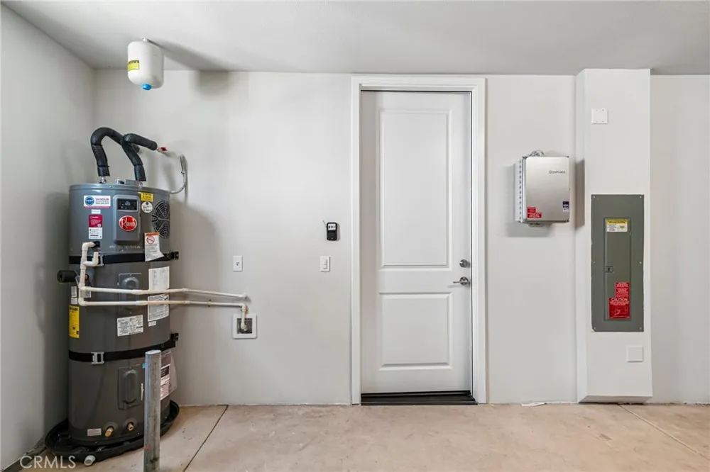 3169 Teralina Circle Riverside, CA 92503