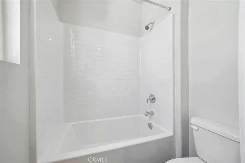 3169 Teralina Circle Riverside, CA 92503
