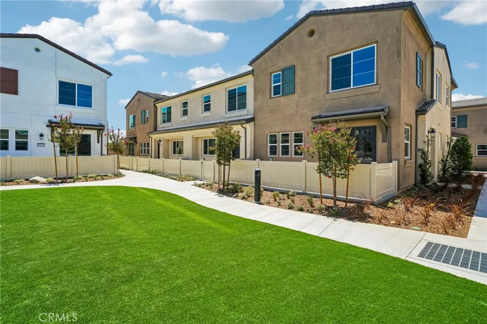 3169 Teralina Circle Riverside, CA 92503