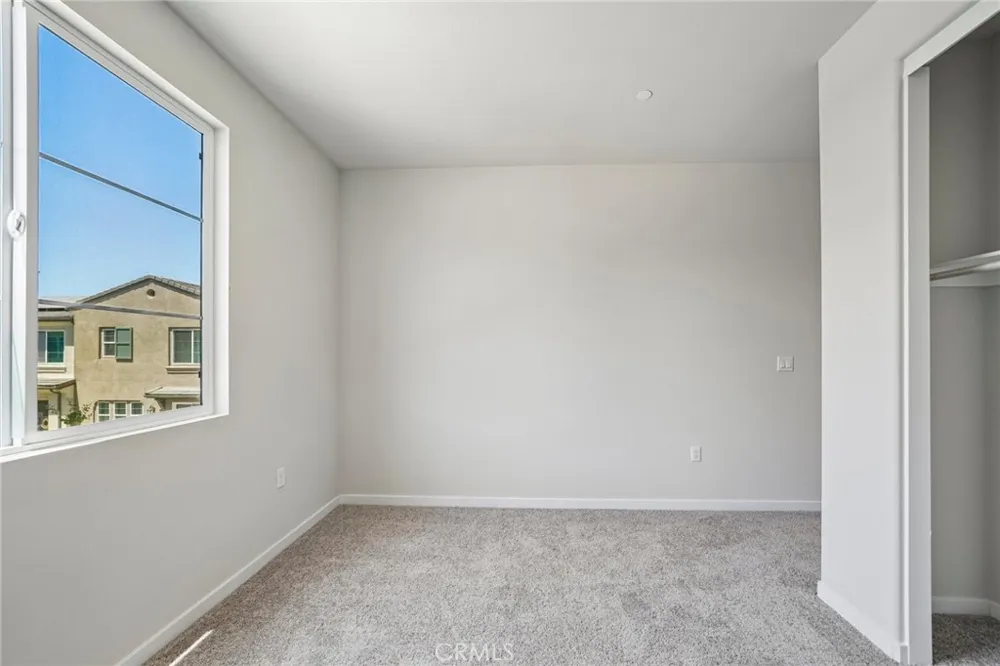 3169 Teralina Circle Riverside, CA 92503