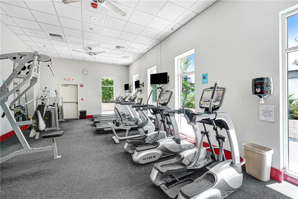 645 W 9th Street #314 Los Angeles, CA 90015