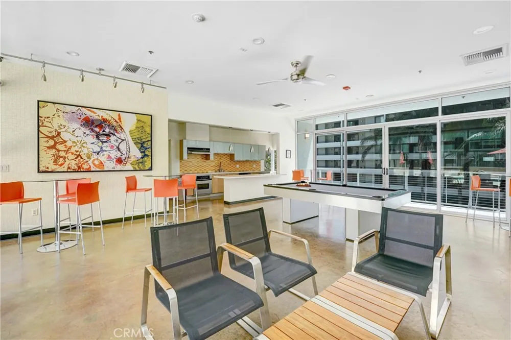 645 W 9th Street #314 Los Angeles, CA 90015