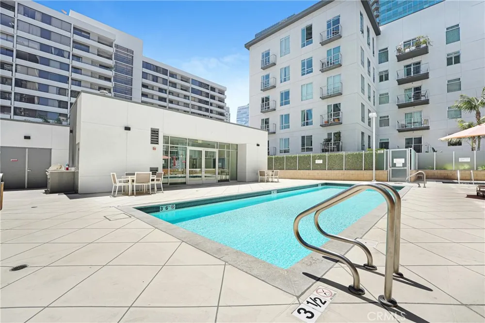 645 W 9th Street #314 Los Angeles, CA 90015