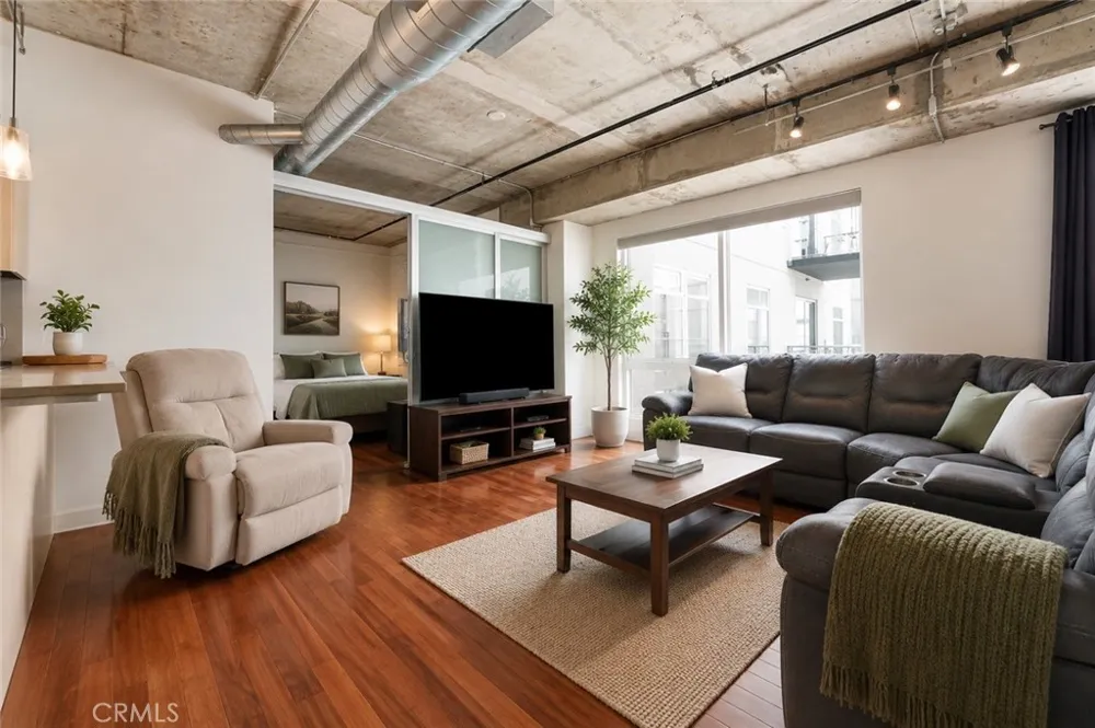 645 W 9th Street #314 Los Angeles, CA 90015