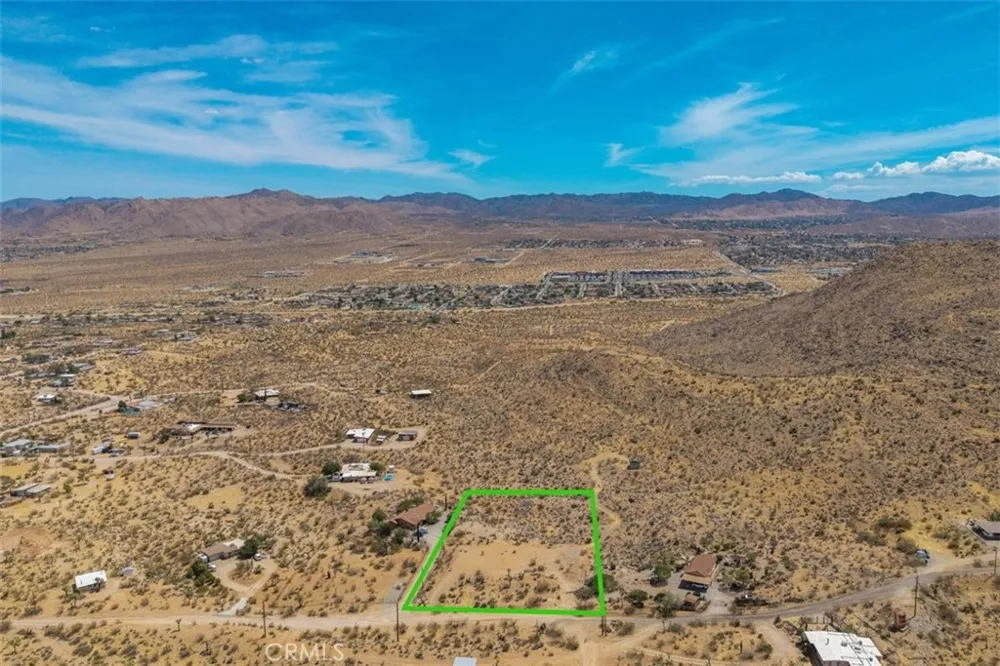 58701 Los Coyotes Yucca Valley, CA 92284