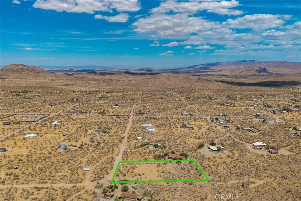 58701 Los Coyotes Yucca Valley, CA 92284