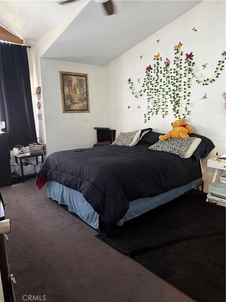 2420 W Sunrise Drive Rialto, CA 92377