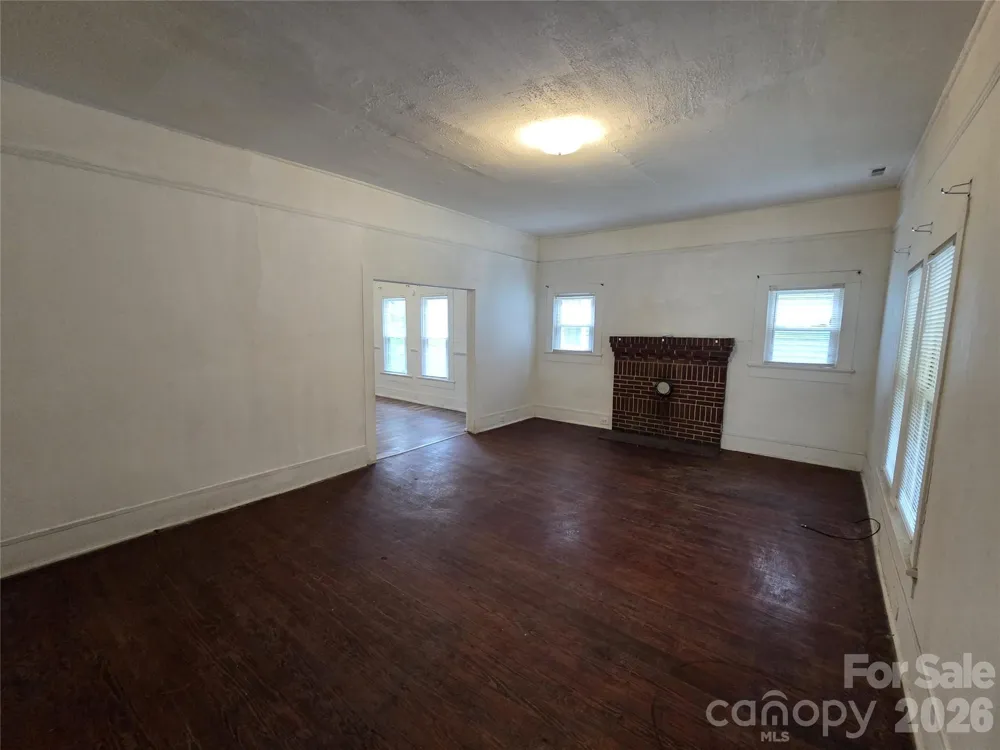 421 N Salisbury Avenue Spencer, NC 28159
