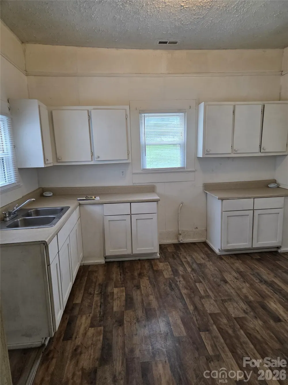 421 N Salisbury Avenue Spencer, NC 28159