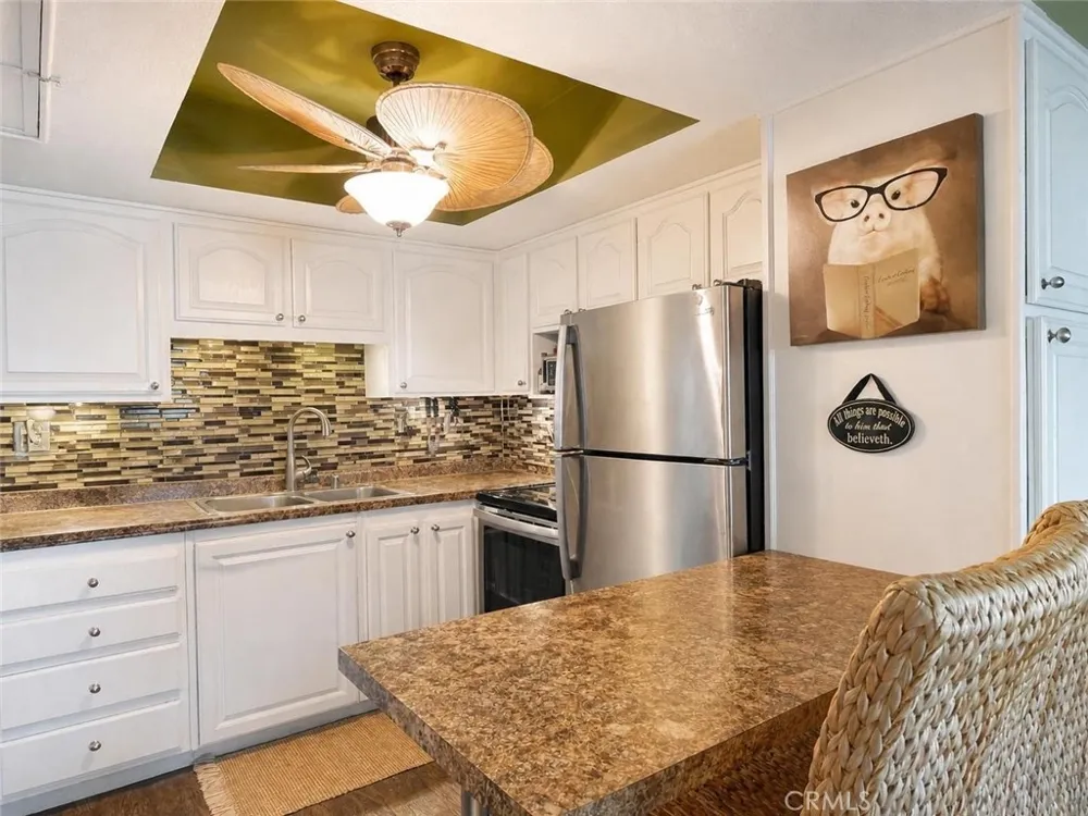 64281 Spyglass #33 Desert Hot Springs, CA 92240