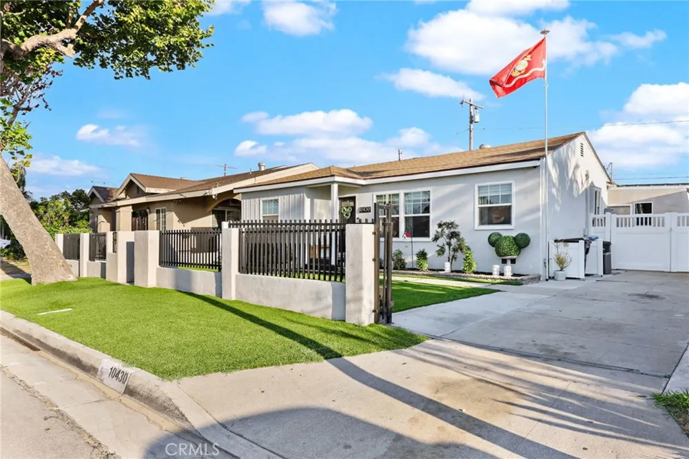 10430 Thienes South El Monte, CA 91733