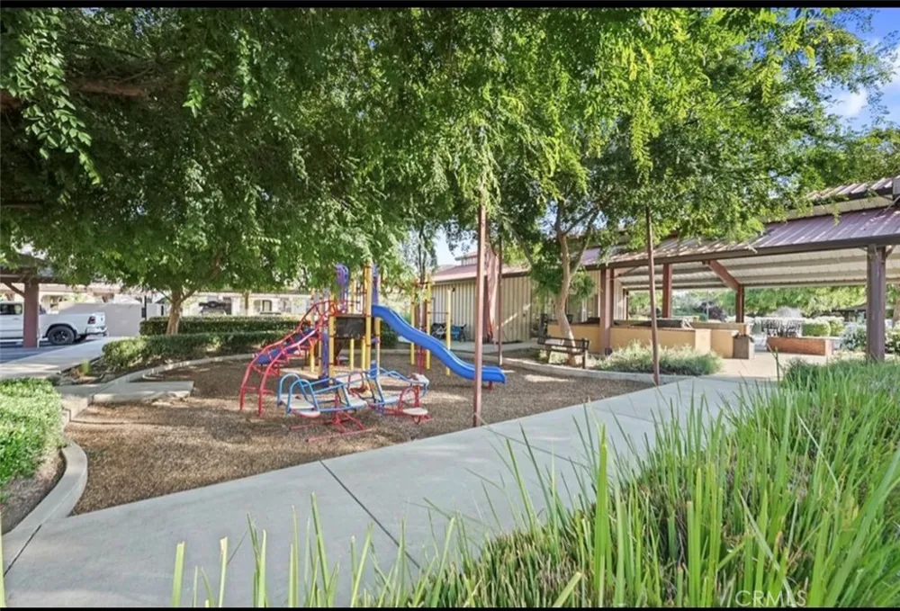 140 Ivy Avenue #A4 Patterson, CA 95363