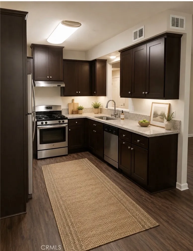 140 Ivy Avenue #A4 Patterson, CA 95363