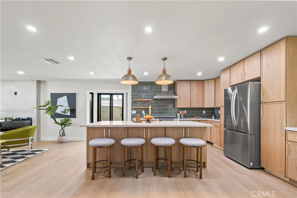 6313 Canterwood La Verne, CA 91750