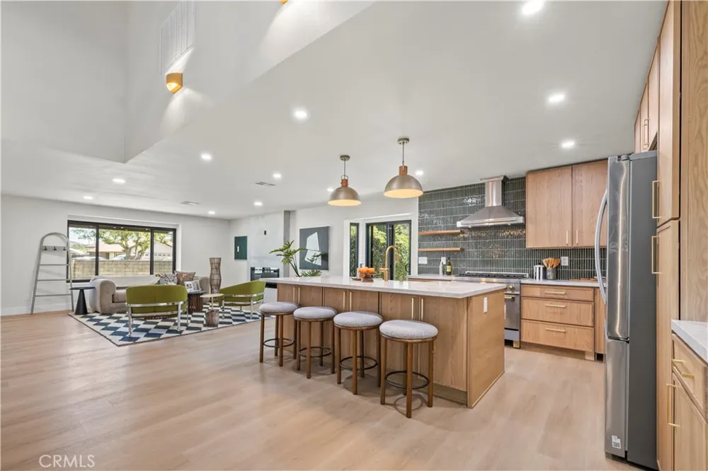 6313 Canterwood La Verne, CA 91750
