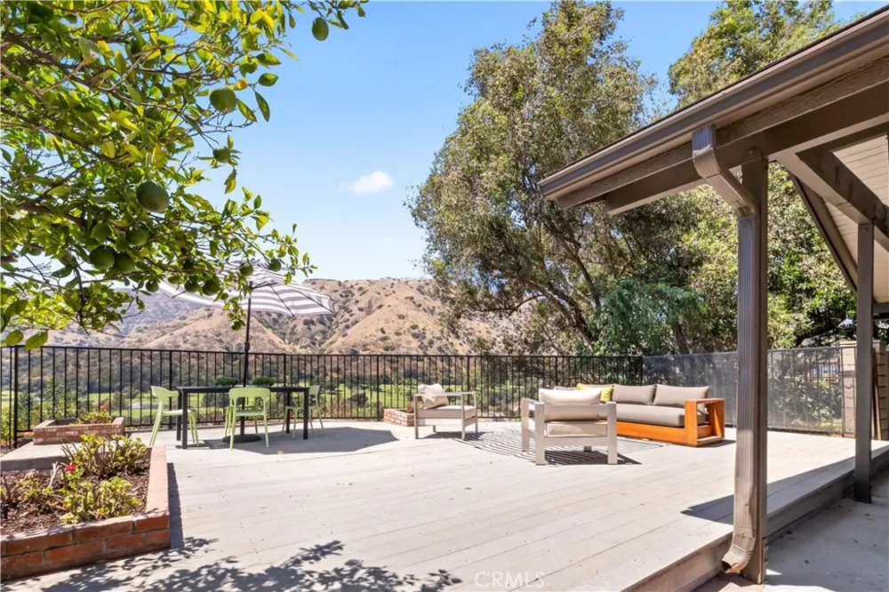 6313 Canterwood La Verne, CA 91750