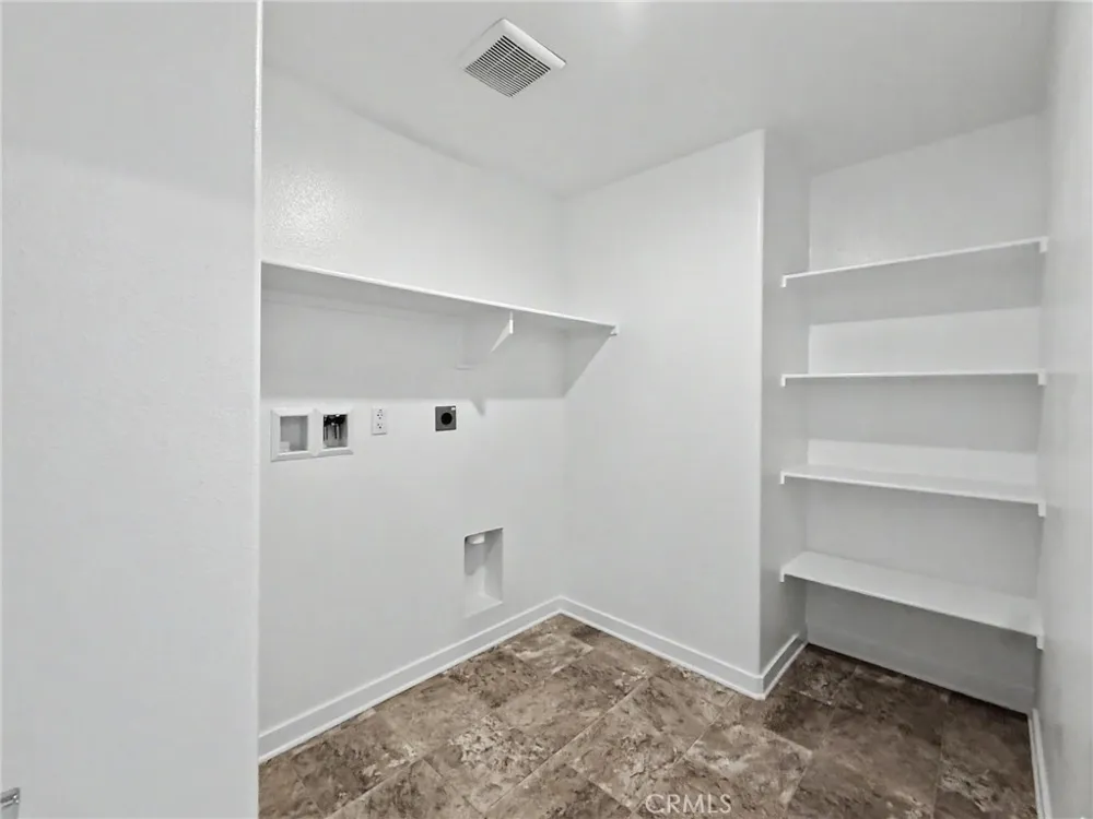1366 Thunderbolt Lane Rialto, CA 92376