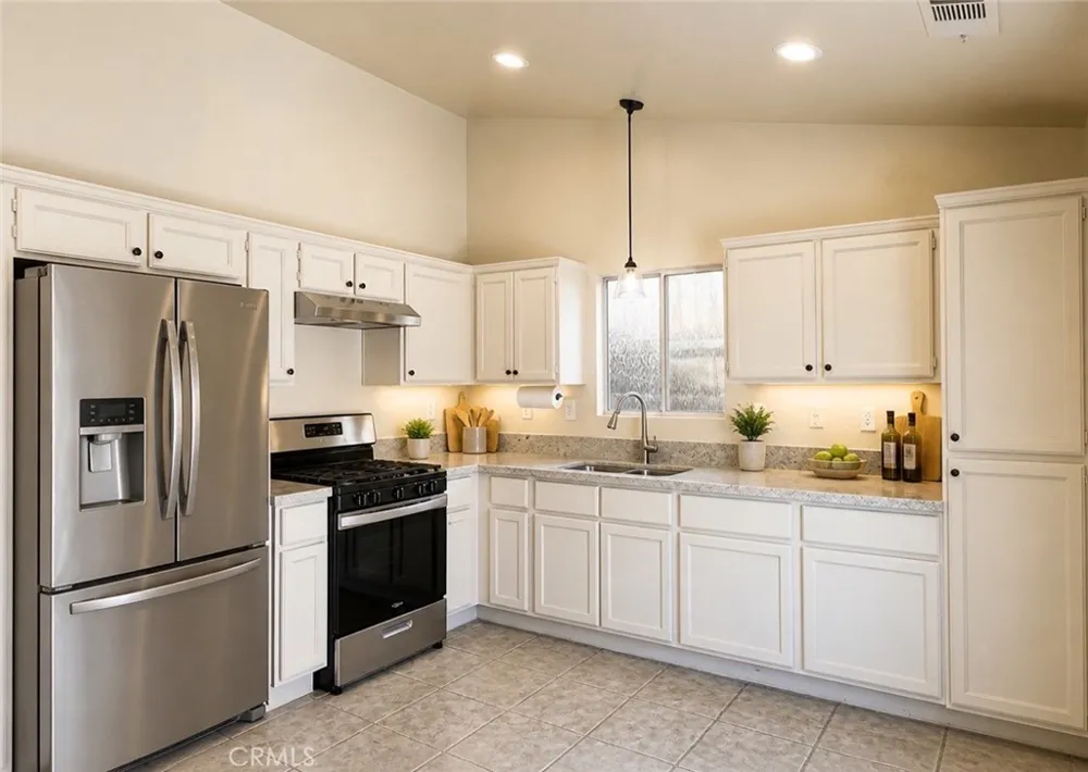 66820 Yucca Desert Hot Springs, CA 92240
