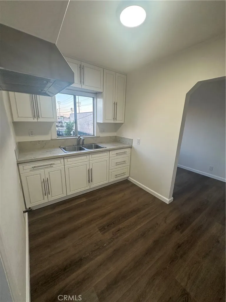 3241 Santa Ana Huntington Park, CA 90255