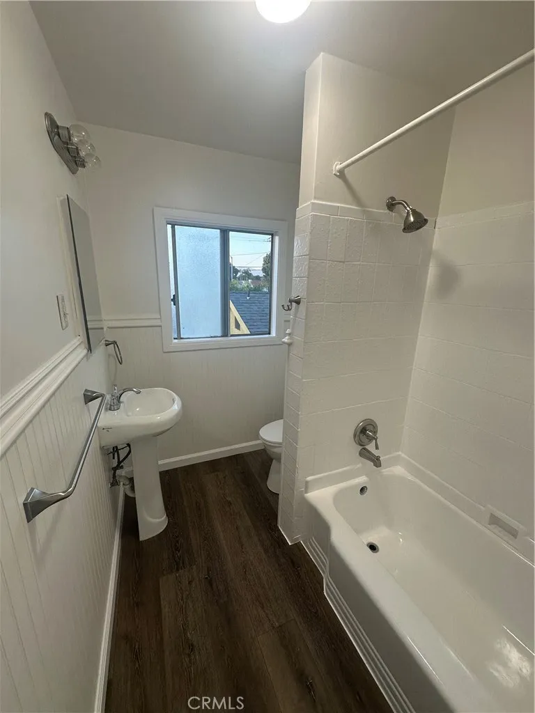 3241 Santa Ana Huntington Park, CA 90255