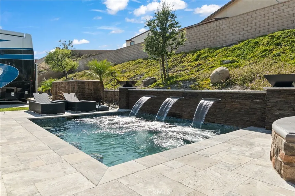 13558 Applegate Court Rancho Cucamonga, CA 91739